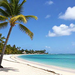 Caribbean Holidays, Cheap December Martinique, Sunny Martinique beach in December with turquoise water, palm trees and a relaxed Caribbean atmosphere